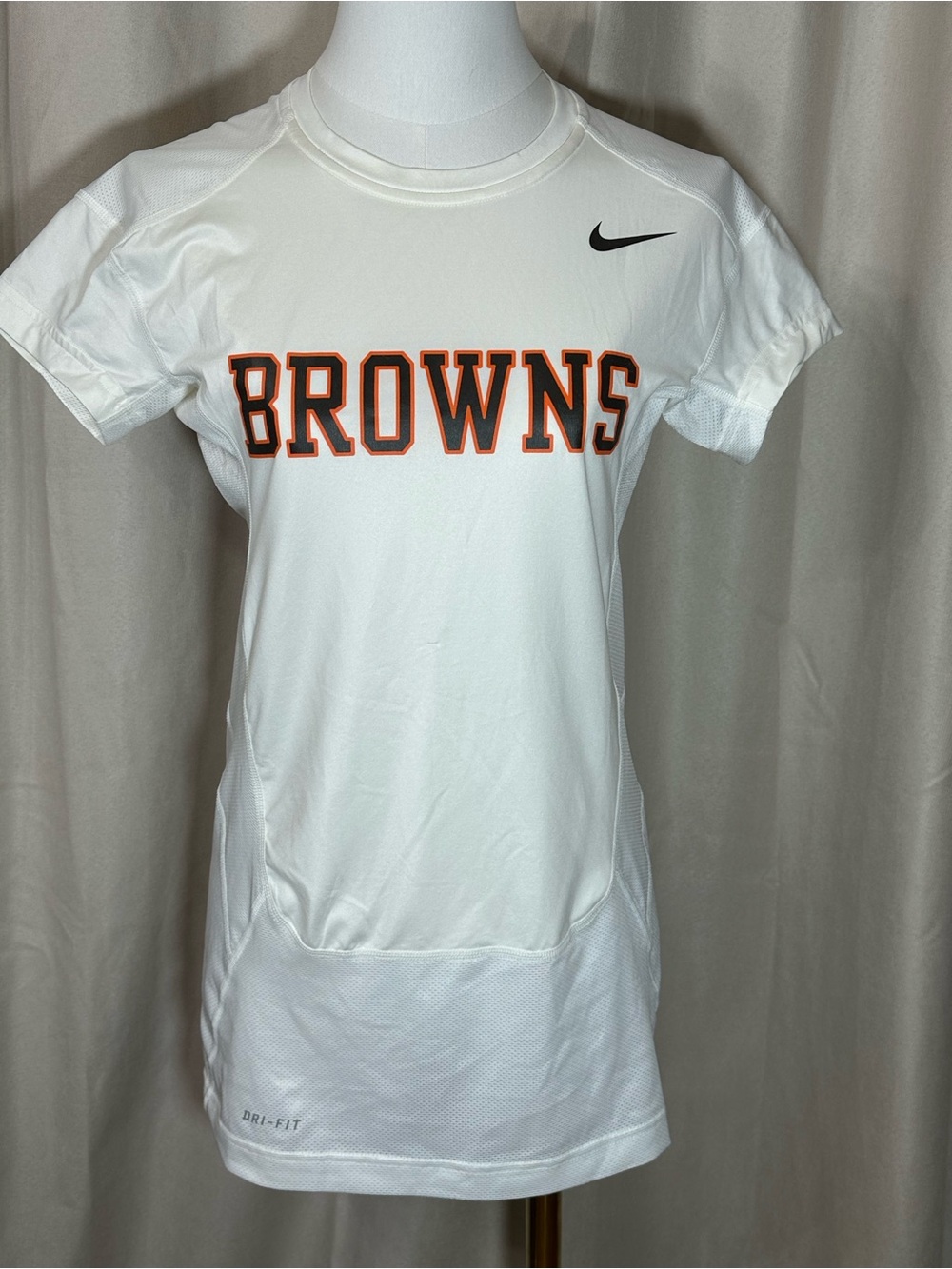 NFL White Short Sleeve 'BROWNS' Team Tee